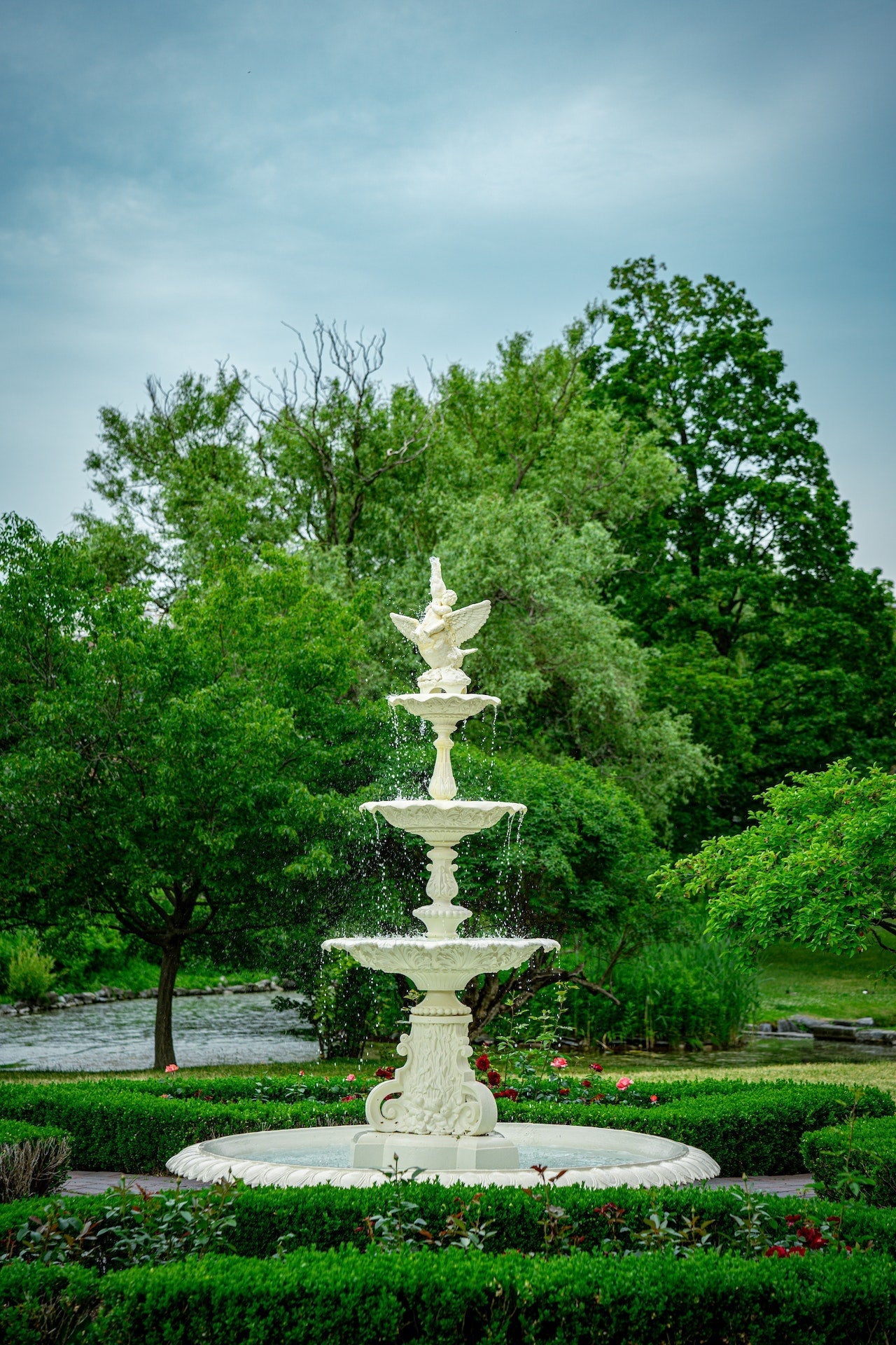 outdoor water fountain