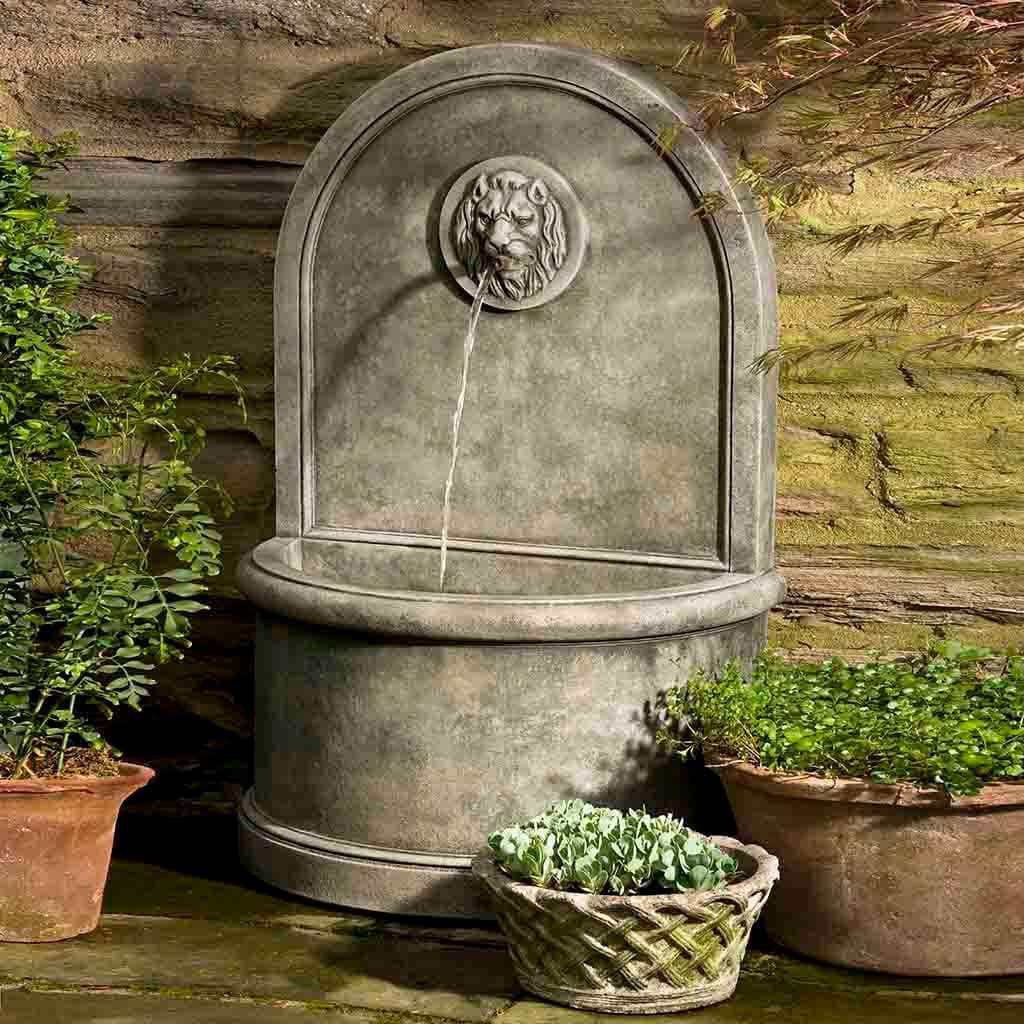 Lion Wall Outdoor Water Fountain