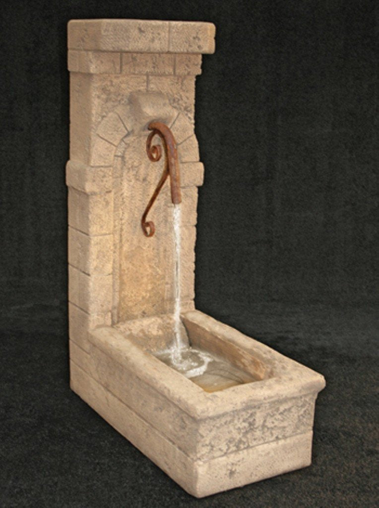 Lucca Water Well Wall Outdoor Fountain