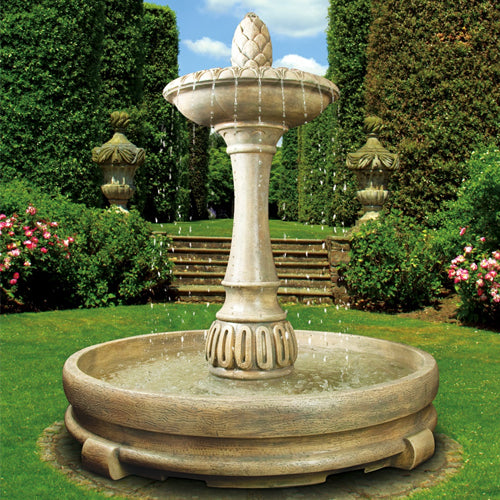 Riviera in Rondo Pool Fountain