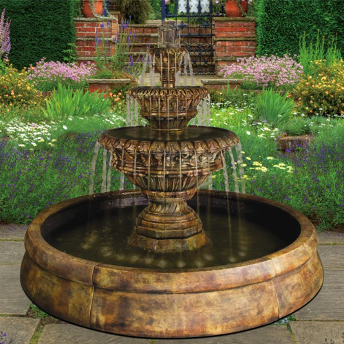 Valencia Spill Fountain in Crested Pool