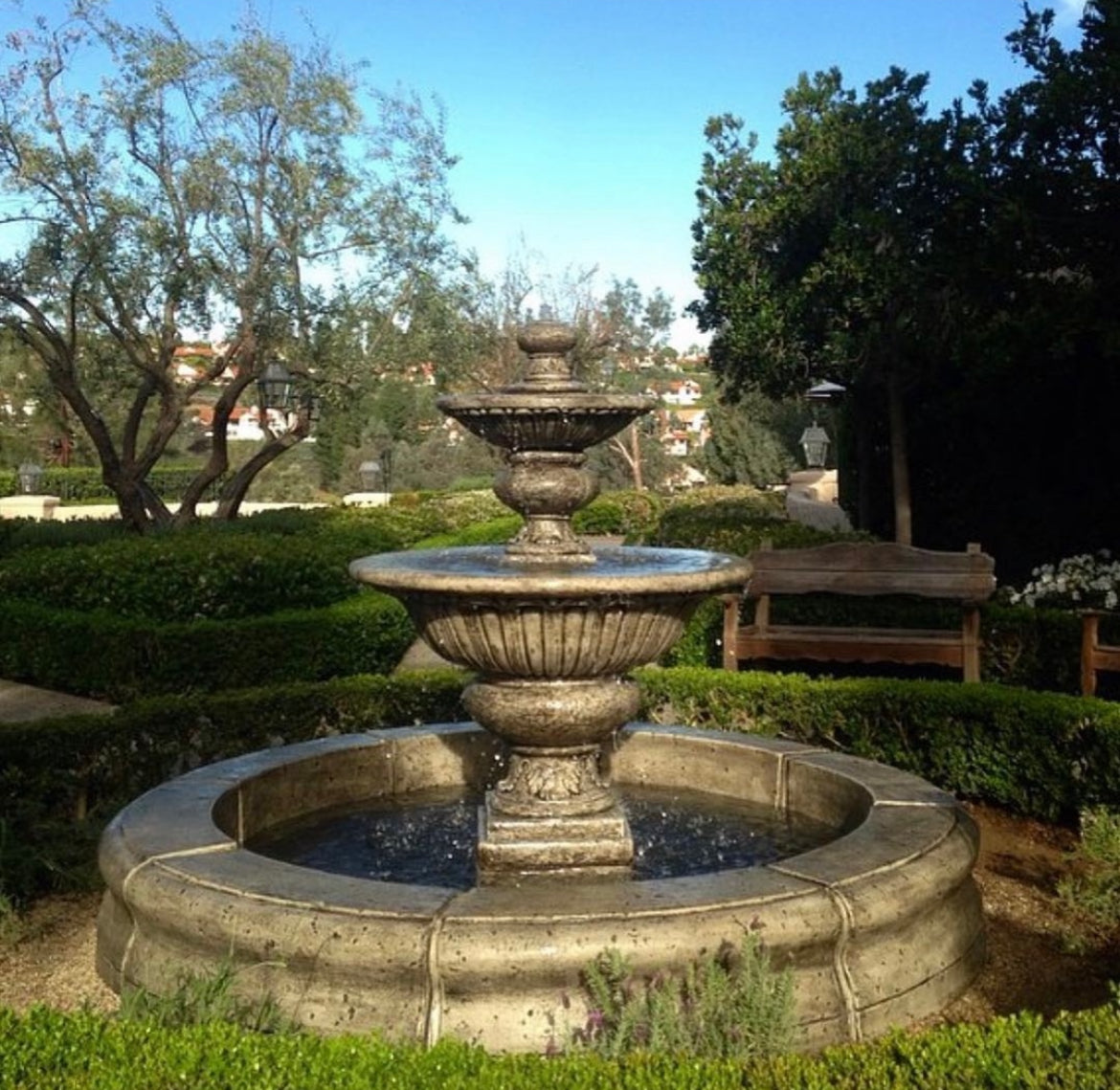 Formal Garden Fountain with Fiore Pond