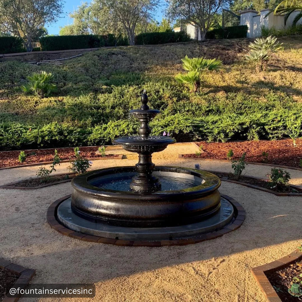 Caterina Outdoor Water Fountain in Basin