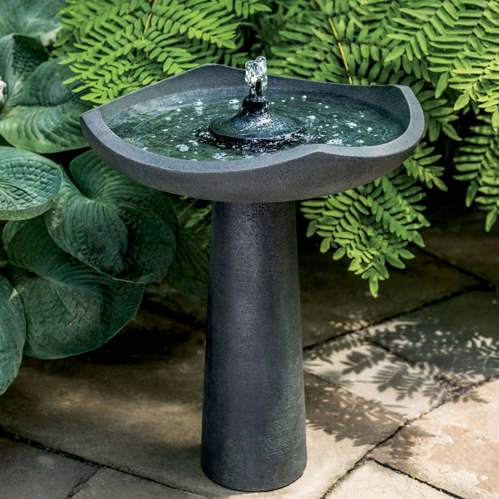 Medium Oslo Birdbath Fountain