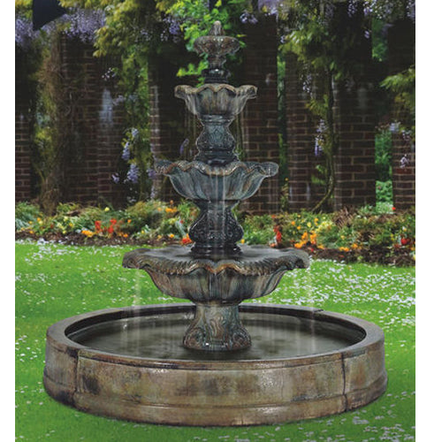 Three Tier Renaissance in Valencia Fountain