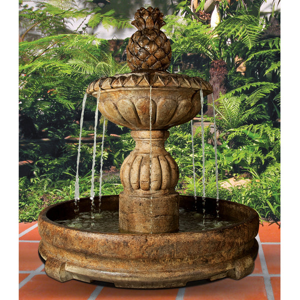 Piña Cascada Outdoor Fountain in Rondo Pool